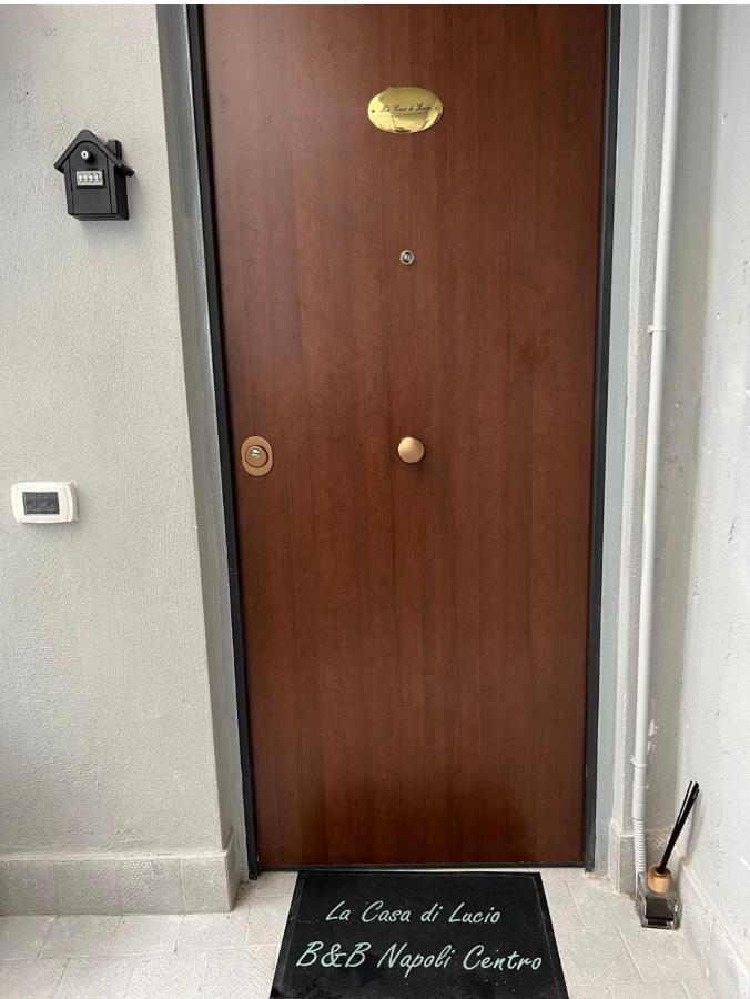 Bed and Breakfast Napoli Centro-La Casa Di Lucio Zewnętrze zdjęcie
